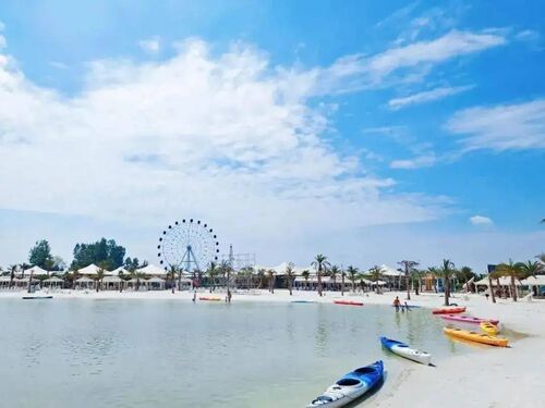 último caso de la compañía sobre Artificial Lagoon | Crystal-Clear Swimming Lagoon with Beach Entry for Resorts & Hotels | Vison Waterparks
