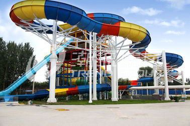 Familia que transporta la persona/el tiempo de la diapositiva en balsa 6 de Waterpark de la fibra de vidrio del parque de la aguamarina
