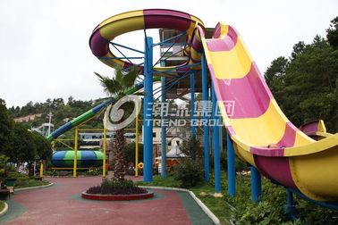 Los toboganes acuáticos de la fibra de vidrio/la aguamarina de encargo del bumerán del parque de atracciones resbalan para el parque gigante del agua