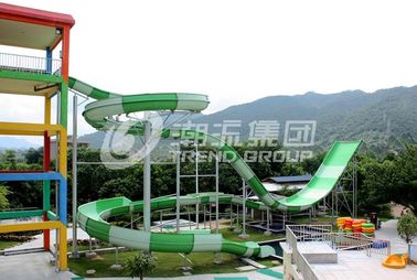 Toboganes acuáticos de encargo de Funnuy, diapositiva de la aguamarina del bumerán del parque de atracciones para la diversión de la familia de 2 personas