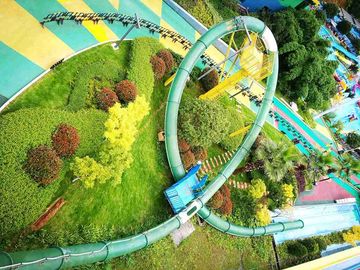 Toboganes acuáticos emocionantes de la fibra de vidrio del parque de la aguamarina de la diapositiva de LoopBody de la aguamarina, altura el 16m de la plataforma