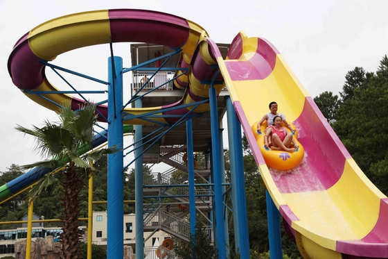 Equipo modificado para requisitos particulares del parque del agua que excita los Waterslides de la fibra de vidrio de la piscina de Swwiming para los adultos