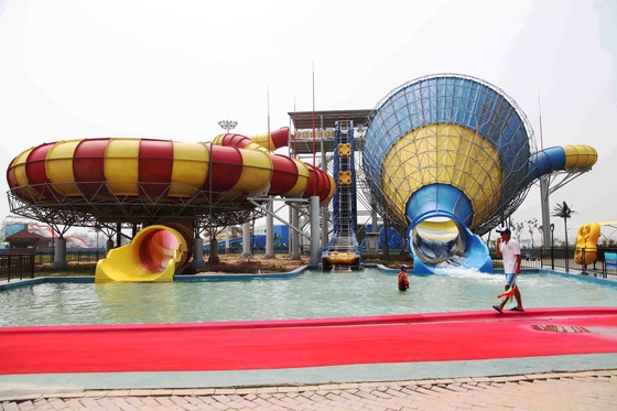Los mejores toboganes acuáticos de la fibra de vidrio de la combinación para el parque acuático, tobogán acuático de la velocidad para el parque del agua
