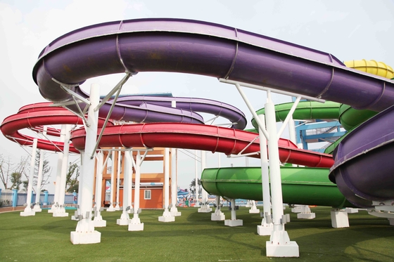 Toboganes acuáticos espirales de encargo de la venta caliente para el parque del agua de la aguamarina en China
