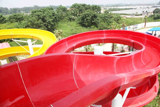 Fibra de vidrio de encargo al aire libre de los toboganes acuáticos, equipo popular del parque del agua