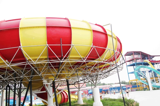 La aguamarina gigante de la diversión de la plataforma parquea los toboganes acuáticos/el equipo de encargo del patio del agua