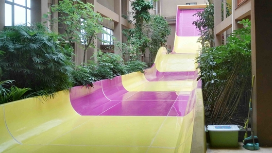Waterslides emocionantes de la fibra de vidrio de la piscina de la aguamarina del equipo gigante del parque