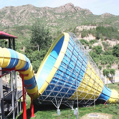 Toboganes acuáticos de encargo del tornado enorme para el montar a caballo de la familia, anchura el 18.6m
