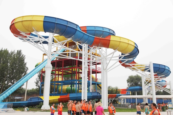 la aguamarina grande juega los toboganes acuáticos de los niños del equipo del parque del agua con la capa del gel de Ashland/DSM
