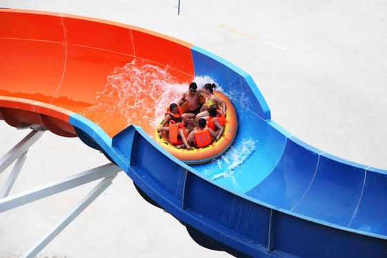 El equipo galvanizado del parque de la aguamarina del acero de carbono de la rabieta resbala para el parque del agua de la aventura
