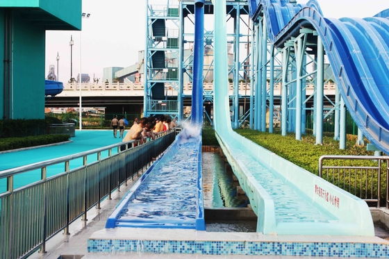 Tobogán acuático adulto de alta velocidad colorido con la construcción del parque de atracciones del agua para el parque del agua