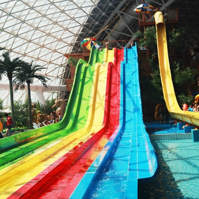 Colorido sobre los toboganes acuáticos de tierra de la fibra de vidrio, diapositiva de la piscina de la fibra de vidrio para el parque de atracciones
