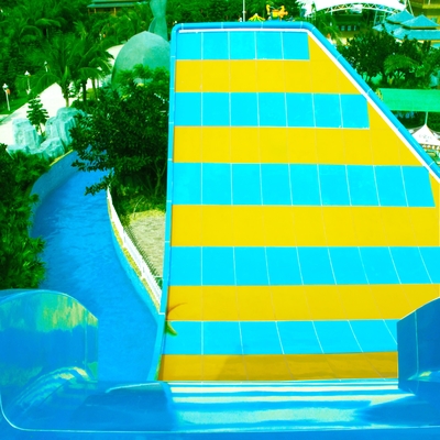 Equipo modificado para requisitos particulares del parque del agua de la fibra de vidrio/tobogán acuático adulto con el oscilación para dos personas del montar a caballo