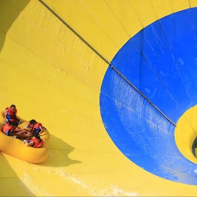 Tobogán acuático estupendo colorido de alta calidad con la diapositiva larga del agujero del espacio para el parque de atracciones