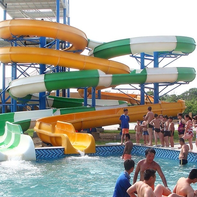 Equipo de Waterpark, fibra de vidrio abierta/diapositiva espiral cercana, altura de encargo de los toboganes acuáticos el 11m