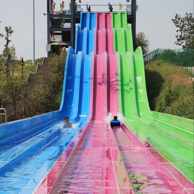 Multi - toboganes acuáticos de encargo del arco iris de los carriles para el material de la fibra de vidrio del parque de la aguamarina