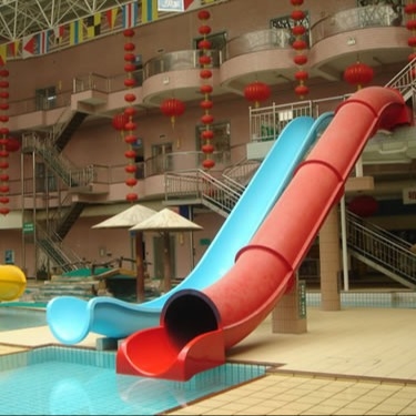 Juegos interiores/al aire libre de los toboganes acuáticos de la fibra de vidrio para los niños/el centro vacacional de la familia