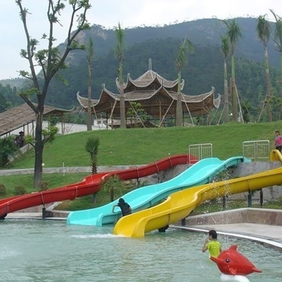 los toboganes acuáticos de los niños de la fibra de vidrio de la altura de los 2m, diapositiva para los niños, parque de la montaña del agua del Padre-niño
