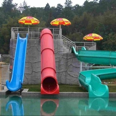 Toboganes acuáticos de la fibra de vidrio para el equipo de la piscina para el juego del agua de los niños para el parque del agua de los niños