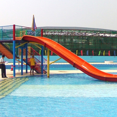 Los toboganes acuáticos de los niños de la fibra de vidrio, los toboganes acuáticos comerciales para la piscina de agua del centro turístico/los niños riegan el parque