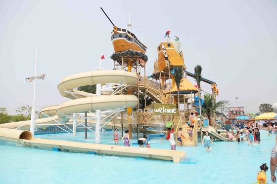 Los niños de 1 del año de la garantía patio de la aguamarina/la aguamarina de los adultos riegan el parque con el tobogán acuático