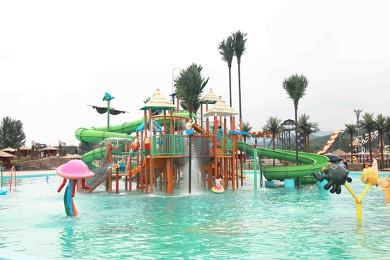 El parque del agua de los niños modificados para requisitos particulares, toboganes acuáticos de la fibra de vidrio entretiene a más de 400 huéspedes