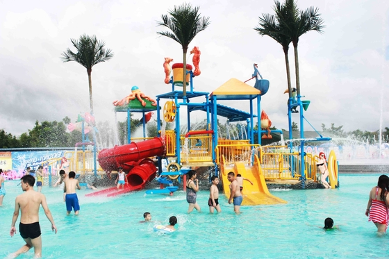 Riegue el proyecto del parque/el tobogán acuático modificado para requisitos particulares grande durable del patio del agua de los niños
