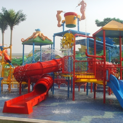 Equipos del parque del agua, patio del agua de los niños para 50 jinetes 17,5 * 11 * 7m