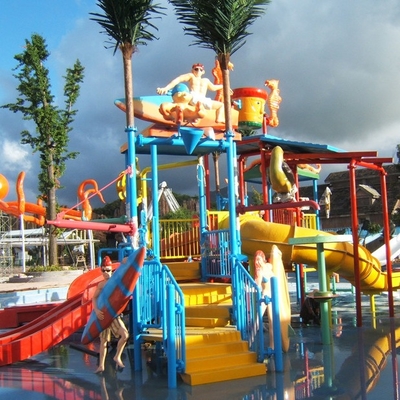 Equipos del parque del agua, patio del agua de los niños para 50 jinetes 17,5 * 11 * 7m