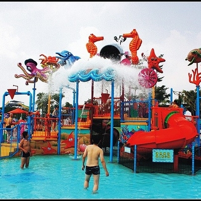 Equipos del parque del agua, patio del agua de los niños para 50 jinetes 17,5 * 11 * 7m