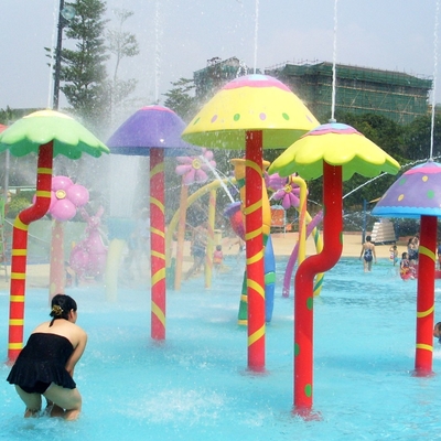 Equipo al aire libre del parque del espray de agua de la fibra de vidrio/equipo acuático del juego para los niños
