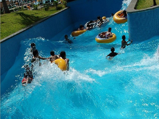 Uso comercial de diverso de la longitud del agua del parque del río del equipo poder perezoso de la bomba