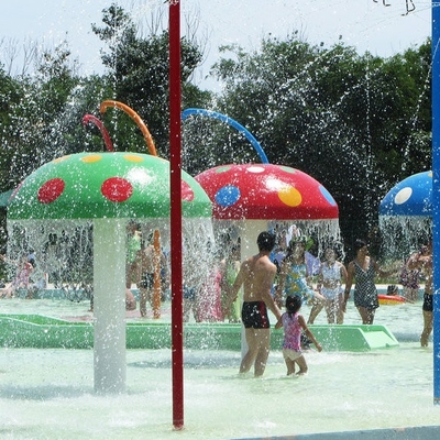Fibra de vidrio modificada para requisitos particulares, equipo del parque de la aguamarina de la seta del espray del PVC para 3 - 5 personas
