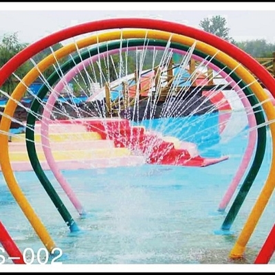 Juego de la aguamarina de la puerta del arco iris, equipo del parque de la aguamarina del espray, estructura del juego de las fuentes para el parque del agua de los niños
