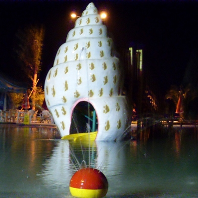 La piscina de agua colorida comercial piscina resbala/de los centros turísticos del parque del agua de la familia para los niños