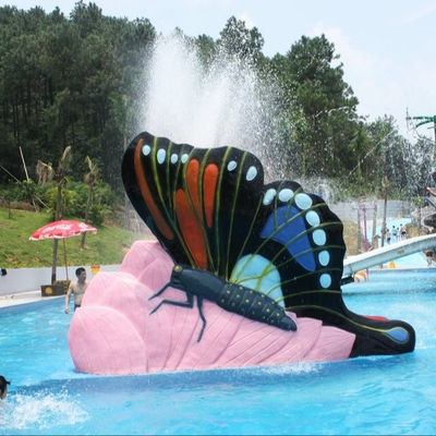 La piscina de agua interior de los niños del equipo del patio del agua resbala la fibra de vidrio de la mariposa