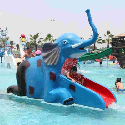 La piscina de agua al aire libre resbala para los niños, modelo del pequeño elefante