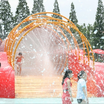 Equipo al aire libre del patio del laberinto del cangrejo de la diversión, juego grande de la aguamarina del parque del agua