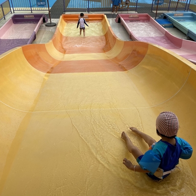 Fabricación de equipos especiales Fibra de vidrio para niños toboganes acuáticos de piscina al aire libre toboganes para niños