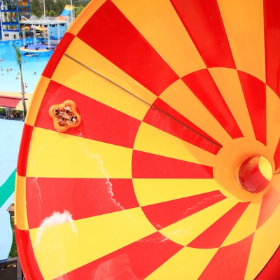 Tobogán acuático grande del tornado de la fibra de vidrio para el proveedor del equipo del parque de la aguamarina del parque del agua