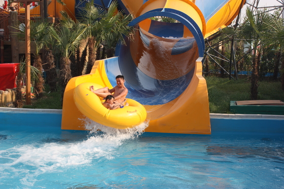Parque comercial interior/al aire libre de los toboganes acuáticos de la fibra de vidrio de paseo medio del agua del tornado