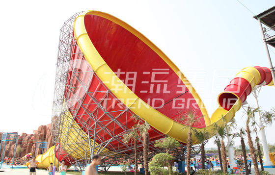 Tobogán acuático estupendo gigante divertido del tornado, jinetes de la capacidad 720 por la hora para el parque de la aguamarina
