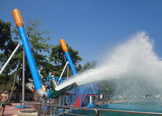 toboganes acuáticos de la fibra de vidrio de la bola de cañón de la altura del 12.5m para el parque del agua de la diversión