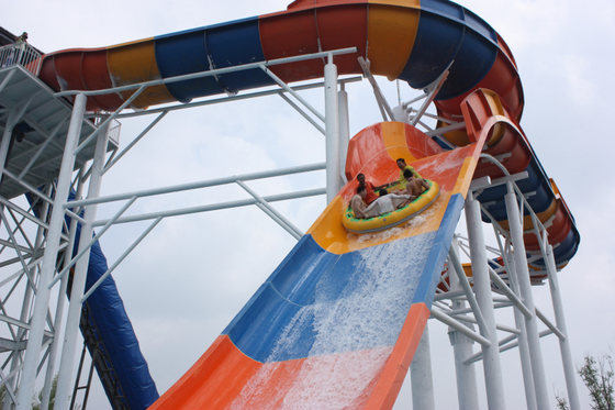 Los toboganes acuáticos grandes de alta velocidad de la fibra de vidrio en el agua parquean, 360 personas/h