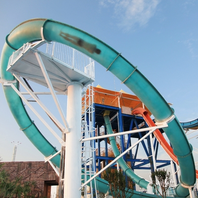 Tobogán acuático de fibra de vidrio Vision Aqua Loop para parques temáticos