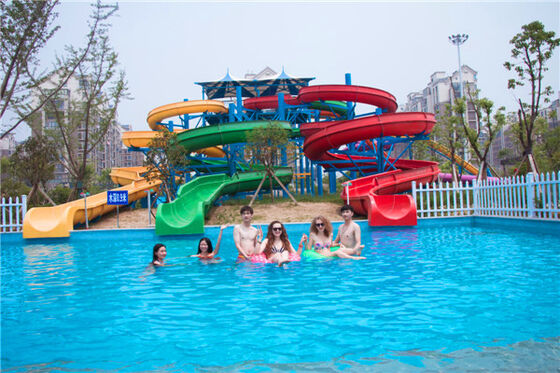Deslizamiento de agua en espiral personalizado de múltiples carriles para parques acuáticos - Fabricante auditado por SGS