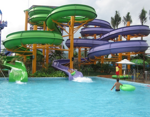 Deslizamiento de agua en espiral personalizado de múltiples carriles para parques acuáticos - Fabricante auditado por SGS