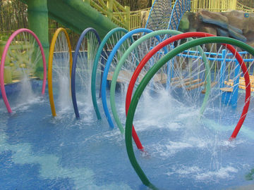 El proyecto modificado para requisitos particulares de Waterpark, construcción del parque del agua/modificó el tobogán acuático para requisitos particulares